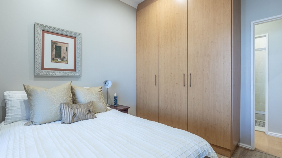 2 Bedroom Property for Sale in Big Bay Western Cape